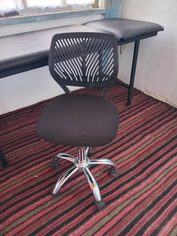 Kushedka va kreslo Kushedka va kreslo