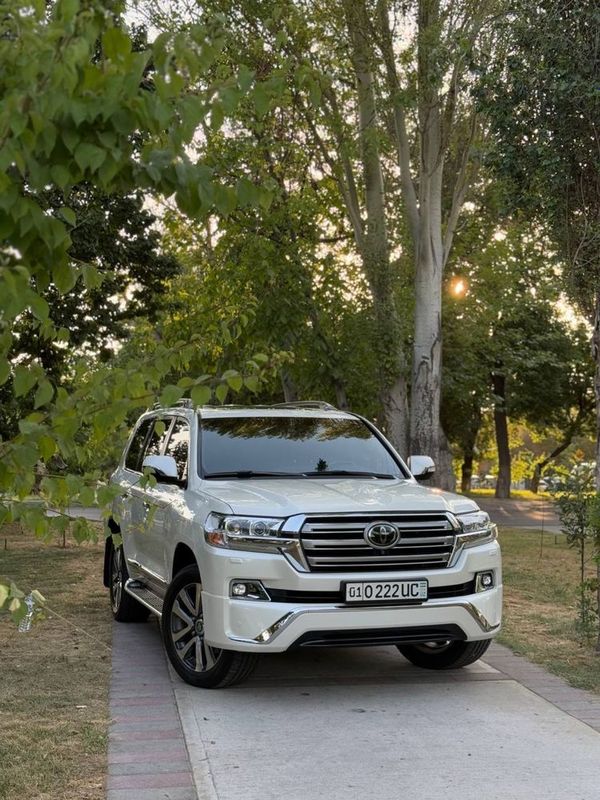 Toyota Land Cruiser Toyota Land Cruiser