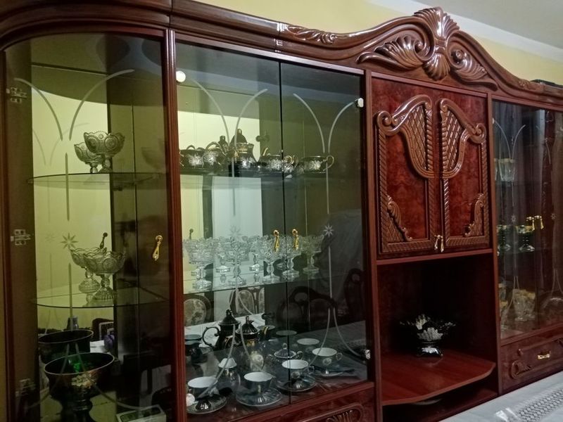 Стенка Лиза сотилади