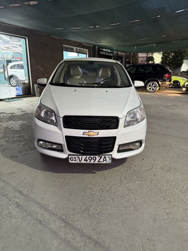 NEXIA3 2017 yil 190000 km yurgan xolati yaxwi NEXIA3 2017 yil 190000 km yurgan xolati yaxwi
