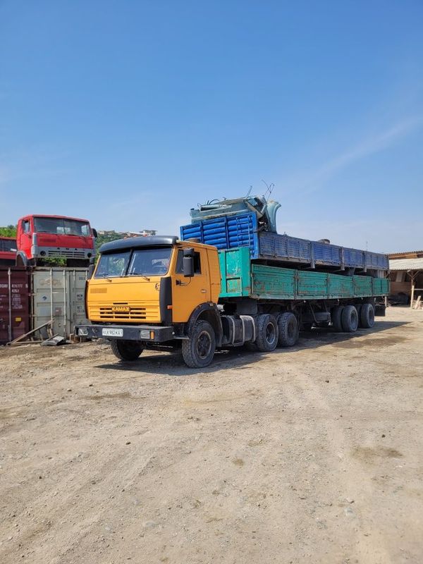 Kamaz shalanda sotiladi Kamaz shalanda sotiladi