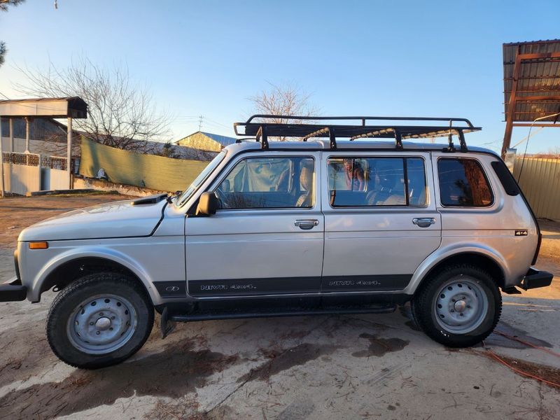 Lada Niva 4x4...