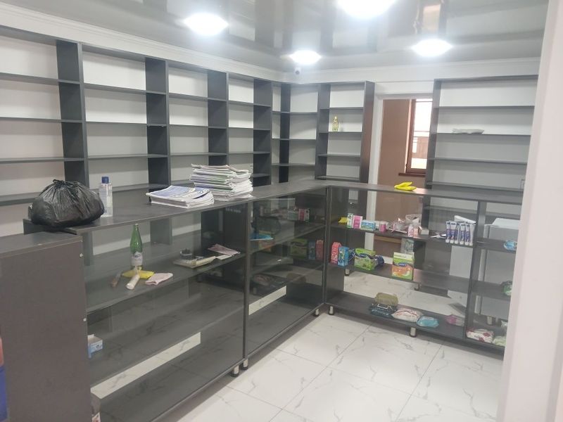 Apteka mebeli sotiladi Apteka mebeli sotiladi