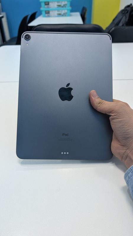 iPad Pro 2018 Sotiladi