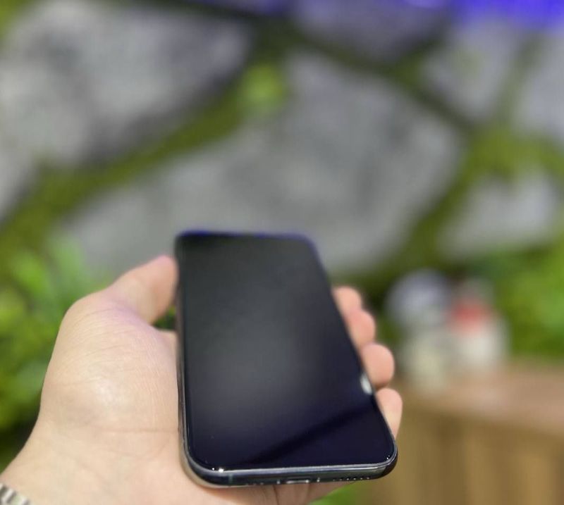 Iphone 11 pro 72%