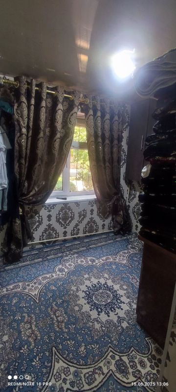 Kirgili yubileyni yonid 2 xonali kvartira sotiladi Kirgili yubileyni yonid 2 xonali kvartira sotiladi