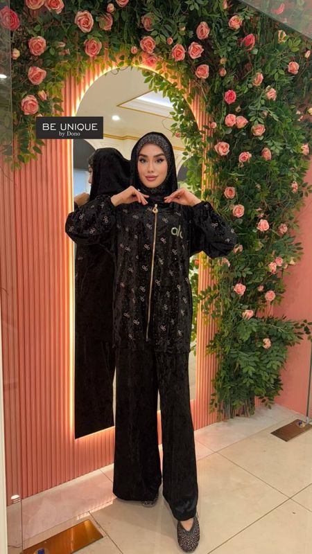Alo Tosh, Mramor villur, Standart 52 gacha keladi