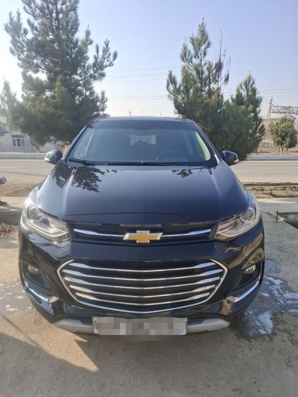 Chevrolet Tracker 1 avtomat