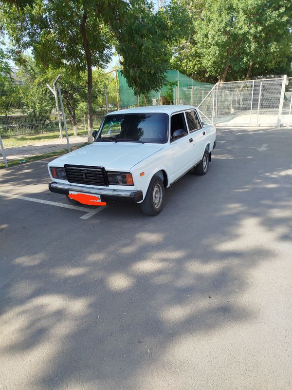 Vaz 2107 sotiladi Vaz 2107 sotiladi