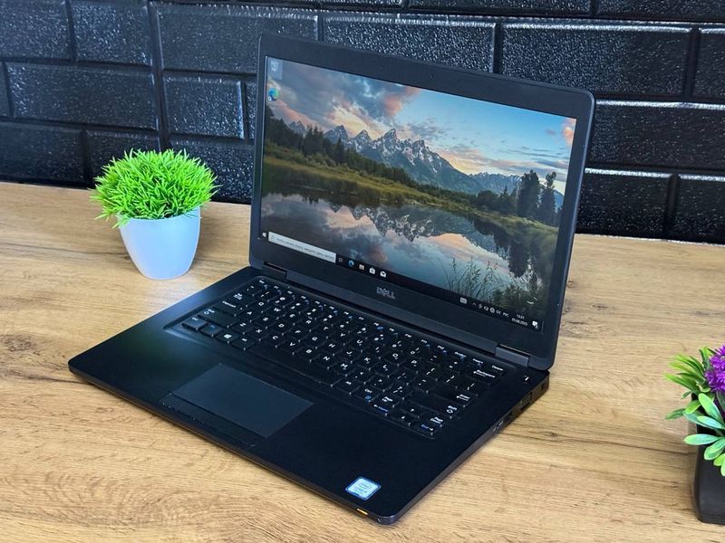 Dell latitude 5480 i5-7440HQ / 8 / 128GB NVMe SSD M2 Dell latitude 5480 i5-7440HQ / 8 / 128GB NVMe SSD M2