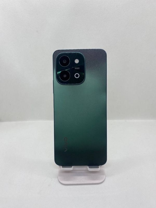 Vivo Y28 sotiladi 128/8+8Gb karobkalari bor Vivo Y28 sotiladi 128/8+8Gb karobkalari bor