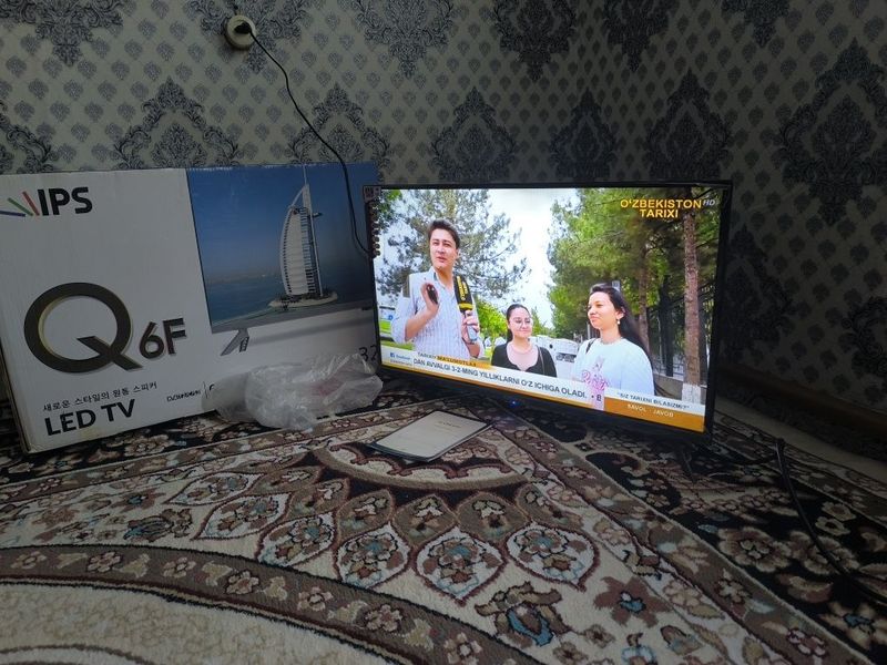 Срочно продаётся телевизор samsung новый 32 диагональ коробка документ Срочно продаётся телевизор samsung новый 32 диагональ коробка документ