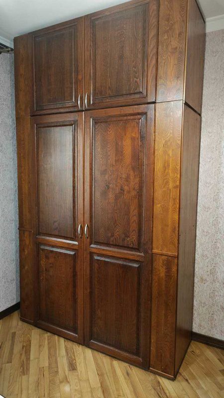 продается шкаф деревянный