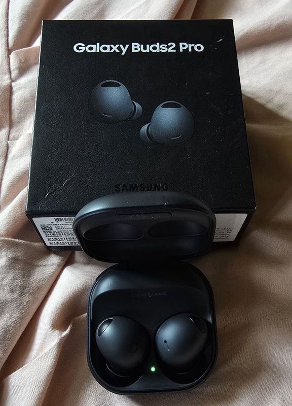 Samsung galaxi buds 2 pro Samsung galaxi buds 2 pro
