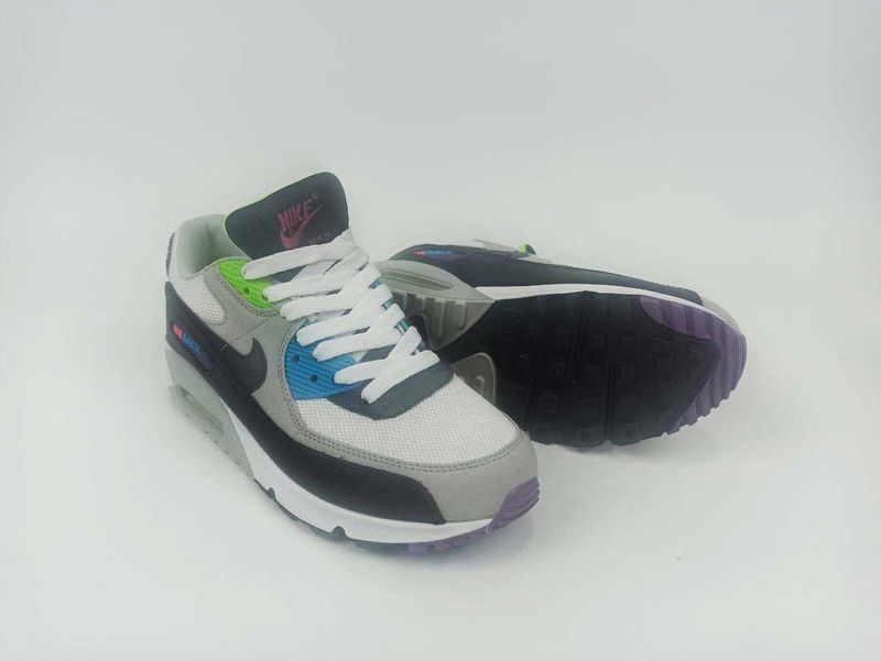 Кроссовки Nike Air Max. Размеры 40, 42-44. Новое Кроссовки Nike Air Max. Размеры 40, 42-44. Новое