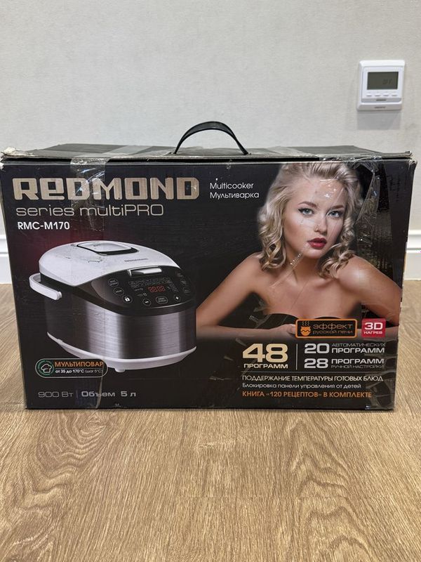 Мультиварка Redmond RMC-m170 Мультиварка Redmond RMC-m170