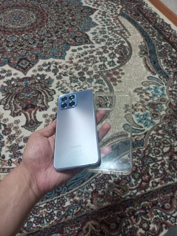 Honor X6 holati yahshi usta kormagan Honor X6 holati yahshi usta kormagan