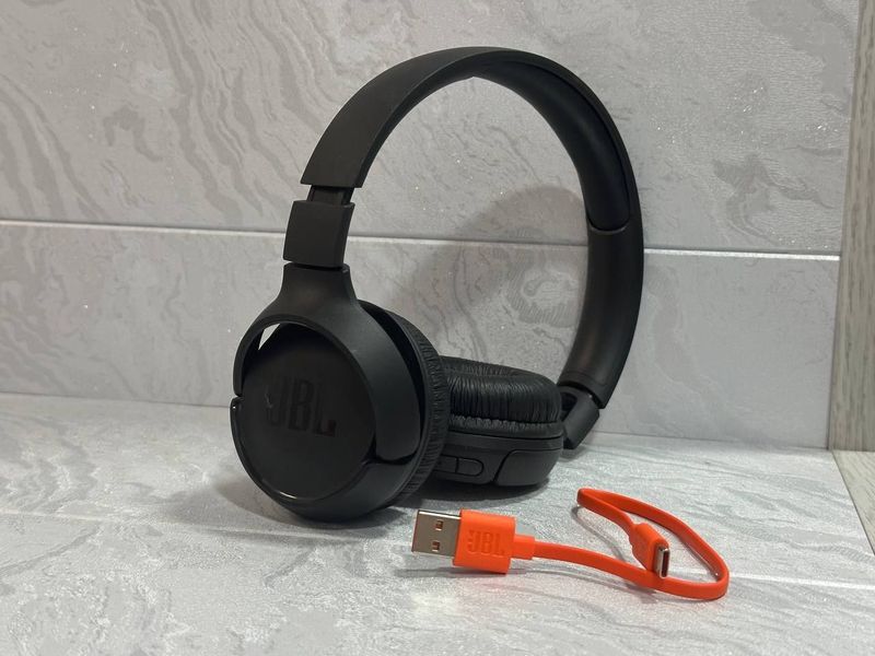 Продаю Jbl tune 510 новые без коробки Продаю Jbl tune 510 новые без коробки