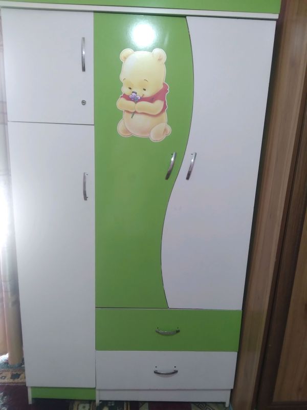 болалар шикафи дивани билан 1000000