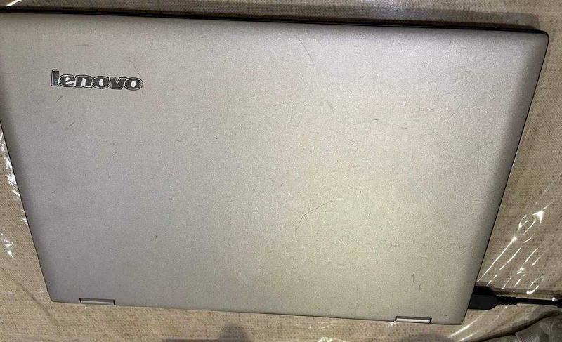 Продам 13.3" Ультрабук Lenovo Yoga 2 Pro