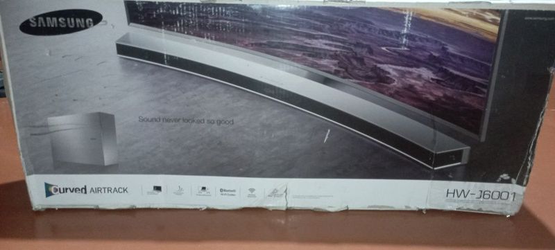 SAMSUNG Saundbar HW J6001 SAMSUNG Saundbar HW J6001