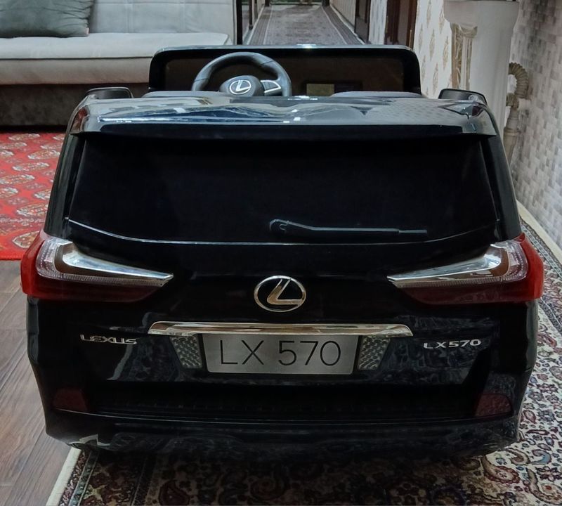 Детский авто лексус Детский авто лексус