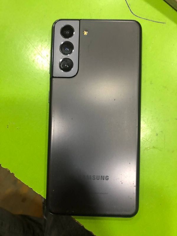 Samsung s21 8/256