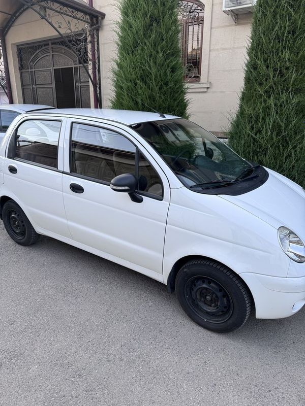 Matiz evro 3 kondisioner 80k probeg, benzin Matiz evro 3 kondisioner 80k probeg, benzin
