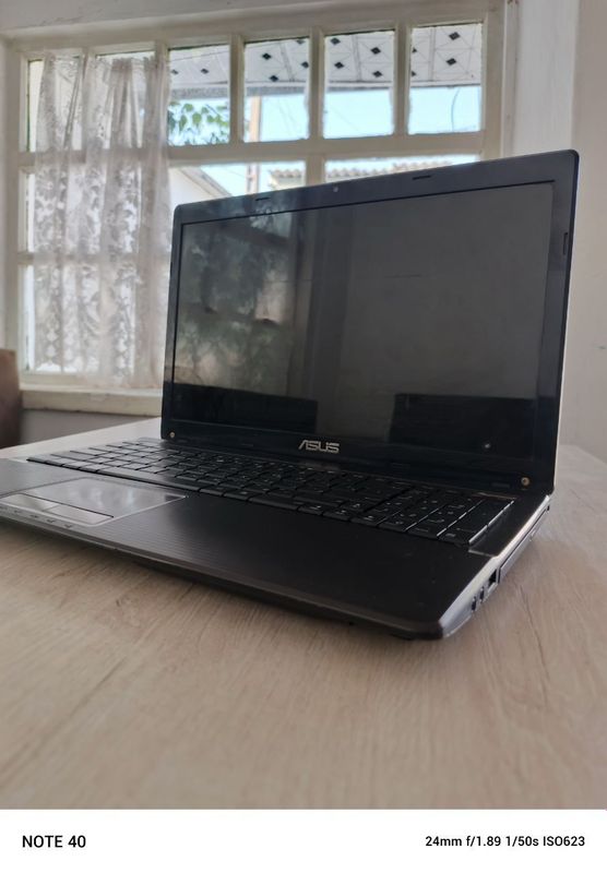 Noutbook ASUS windows 10pro Noutbook ASUS windows 10pro