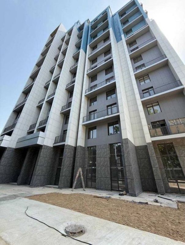ЖК MANHATTAN Парк Тельмана Дархан Коробка 3-комнатная 85.5 м2 Срочно ЖК MANHATTAN Парк Тельмана Дархан Коробка 3-комнатная 85.5 м2 Срочно