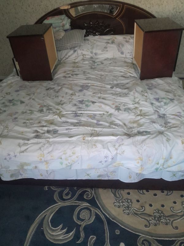 mebel tumba shkaf sotiladi