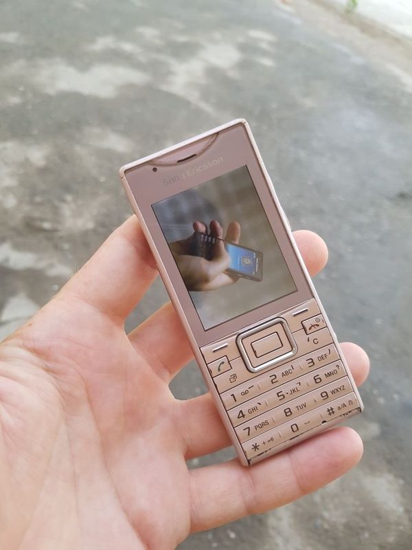 Sony ericsson j10 sotladi Sony ericsson j10 sotladi