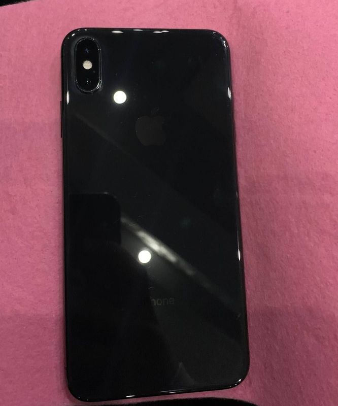 Iphone xsMax сатылады