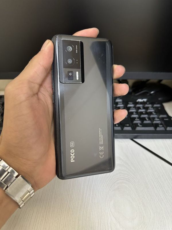 Poco f5 pro 12/256gb