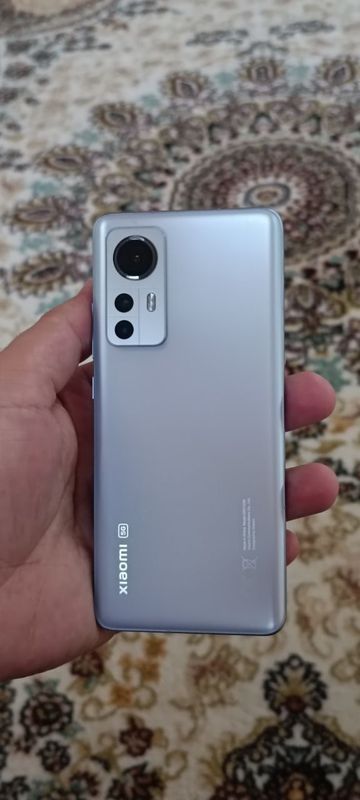 Xiaomi 12 model 12 /256