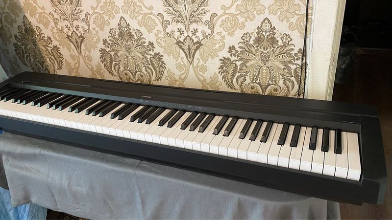 Цифровое пианино Yamaha P 45B Срочно Цифровое пианино Yamaha P 45B Срочно
