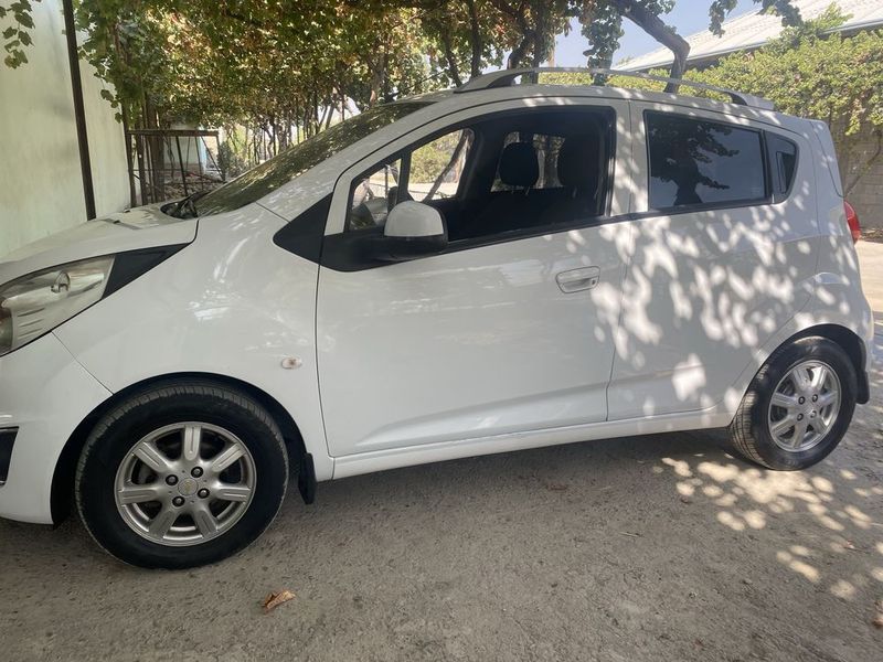 Chevrolet spark 2017