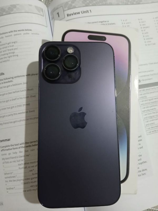 iPhone 14 Pro Max iPhone 14 Pro Max