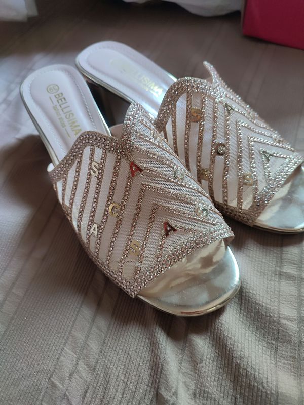 Bellisima fashion shoes razmeri-39. 1 marta kiyil