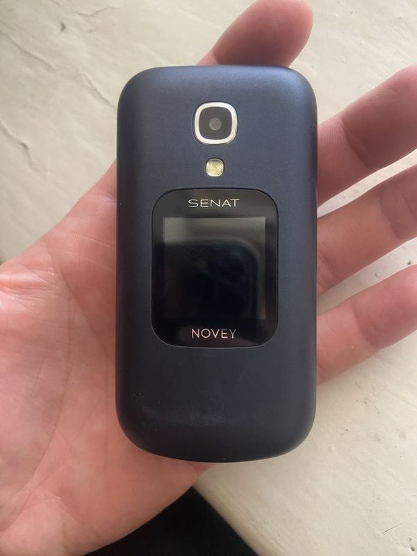 Novey senat sotiladi Novey senat sotiladi