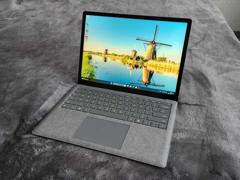 Surface Laptop 3 (аналог Macbook) i7 1065G7 /16Gb/256Gb / Алькантара