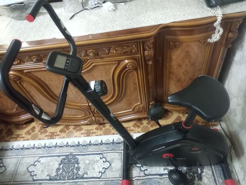 Велотренажёр lifegym lgm06 Велотренажёр lifegym lgm06