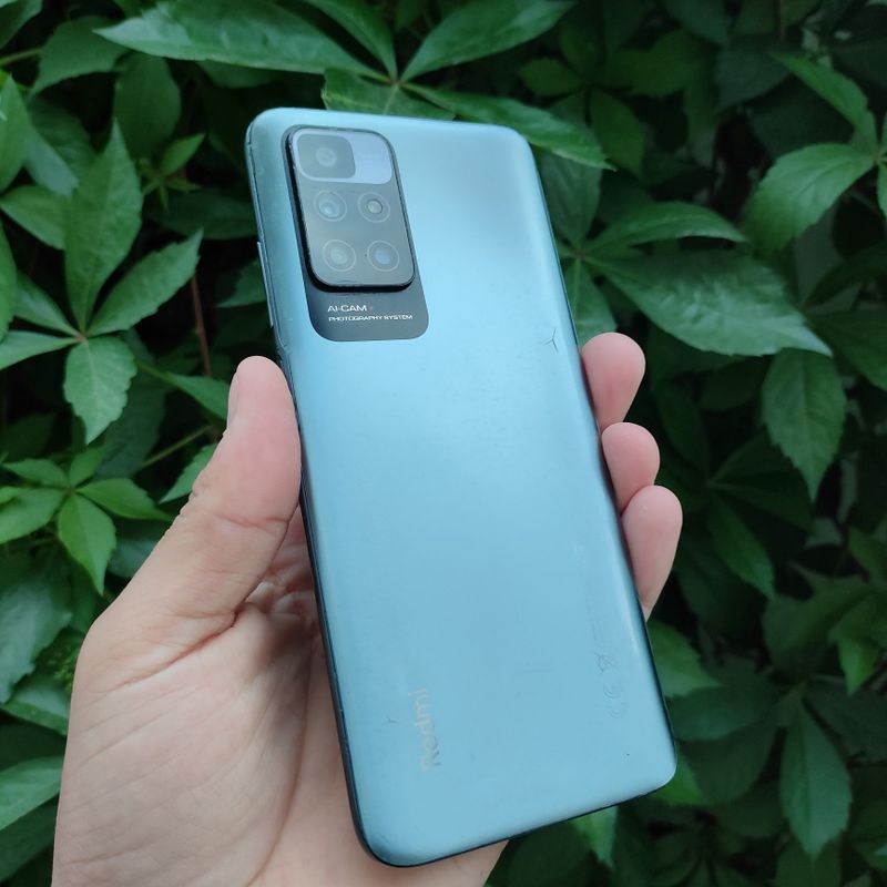 Redmi Note 11 sotiladi Redmi Note 11 sotiladi