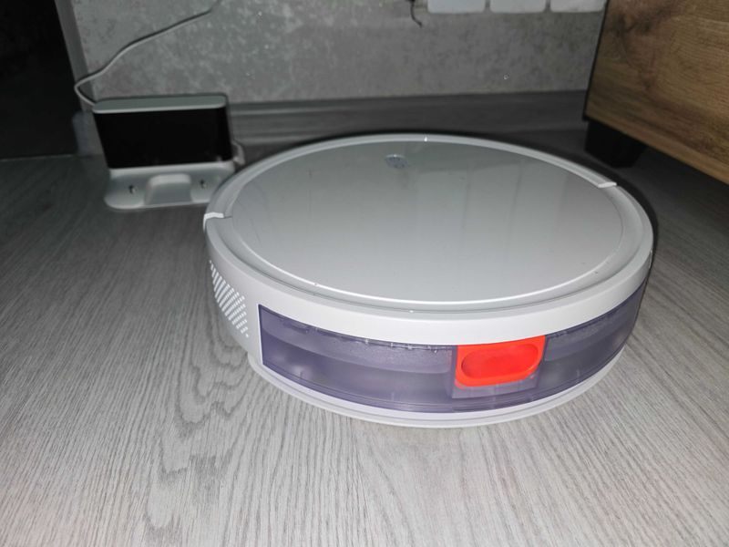 Робот-пылесос Xiaomi Vacuum E12 — как новый! Робот-пылесос Xiaomi Vacuum E12 — как новый!