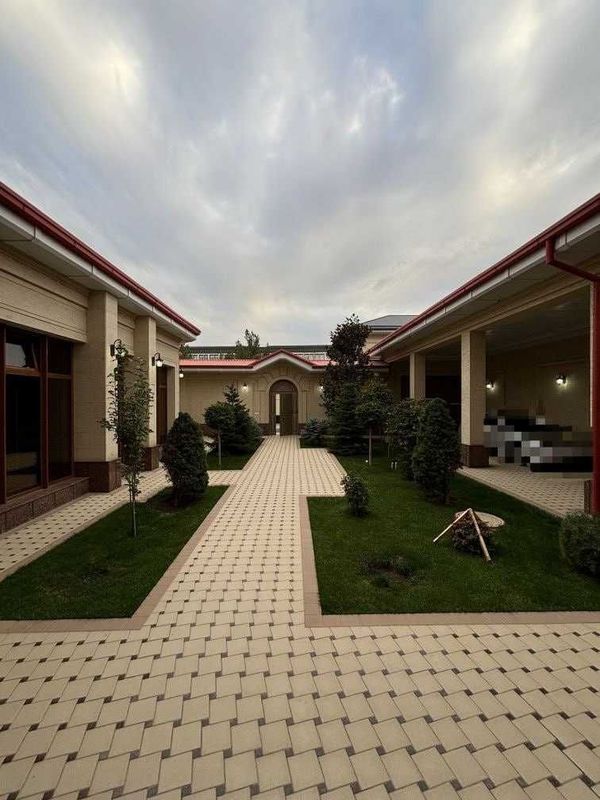 Продаётся Шикарный Дом Евроремонт+мебель 750 м² Ор: рест.Бахор (США) Продаётся Шикарный Дом Евроремонт+мебель 750 м² Ор: рест.Бахор (США)
