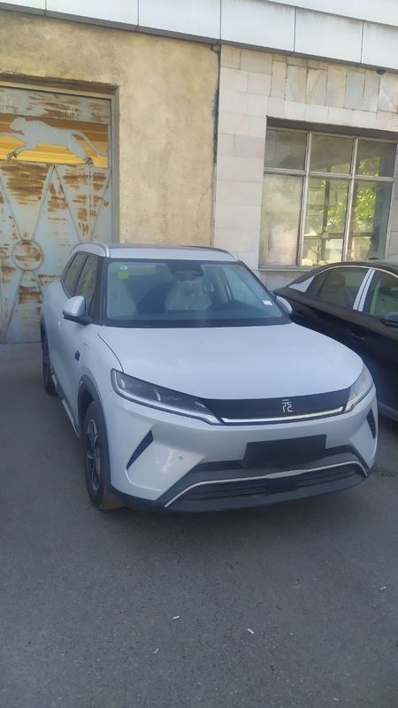 BYD Yuan Up Smart (Leader Edition) BYD Yuan Up Smart (Leader Edition)