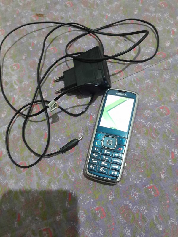 Nokia 6275 sotiladi. Nokia 6275 sotiladi.