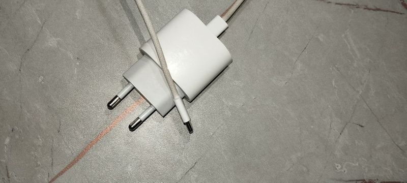 Зарядка для IPhone оригинал