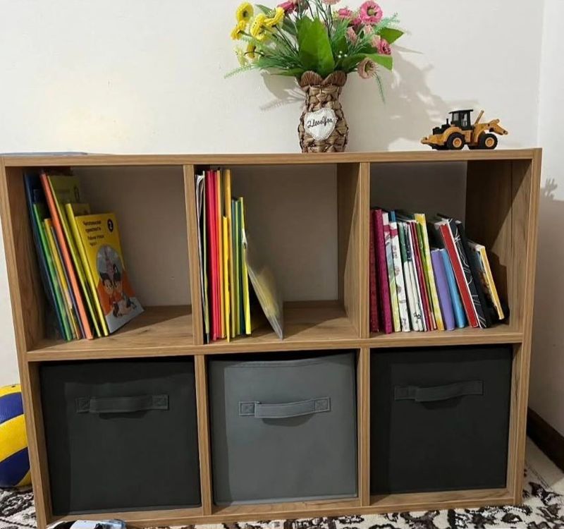 Продаётся стеллаж WoodMood на 6ячеек с 3корзинами Продаётся стеллаж WoodMood на 6ячеек с 3корзинами