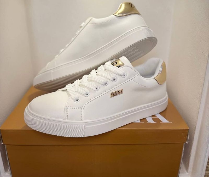 Кроссовки zara Кроссовки zara